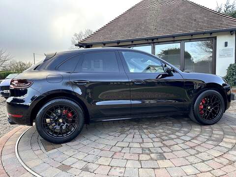Porsche Macan T V6 GTS - U297