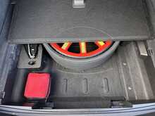 Porsche Macan T V6 GTS 