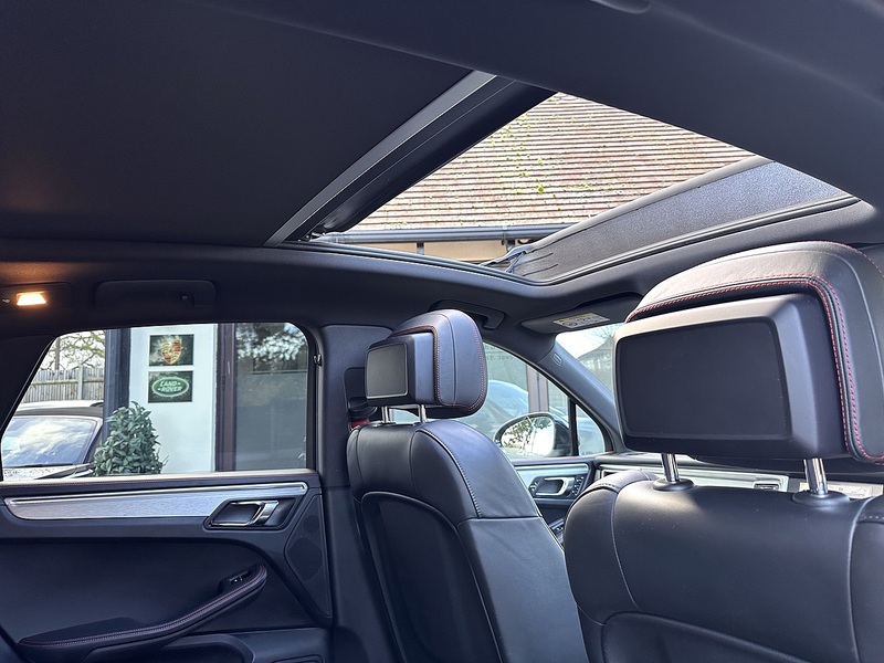 Porsche Macan T V6 GTS - U297