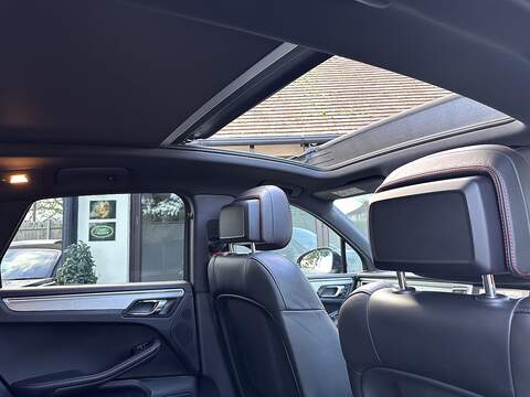 Porsche Macan T V6 GTS - U297
