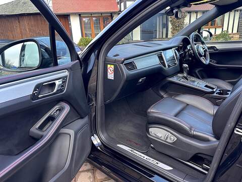 Porsche Macan T V6 GTS - U297