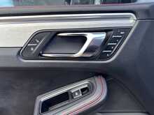 Porsche Macan T V6 GTS 