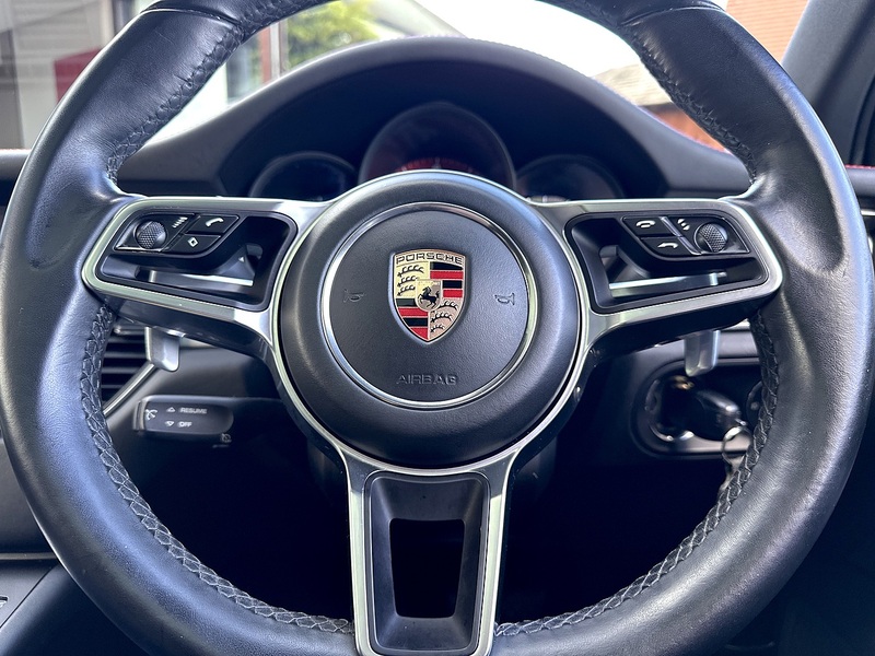 Porsche Macan T V6 GTS - U297