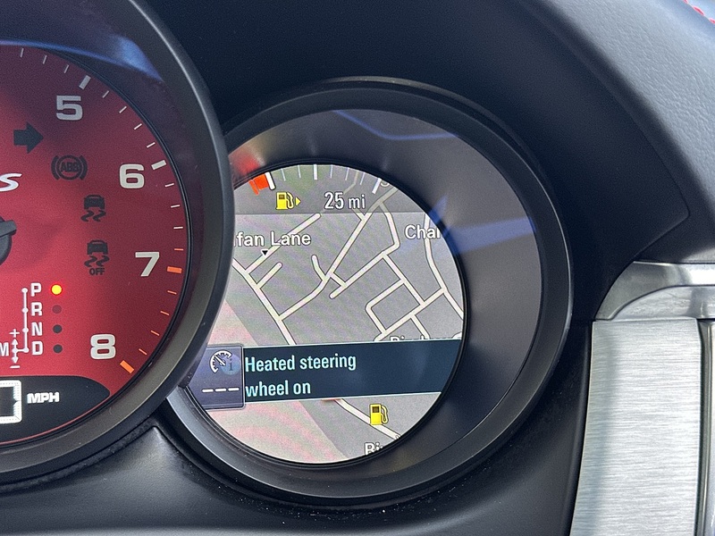 Porsche Macan T V6 GTS - U297