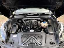 Porsche Macan T V6 GTS 
