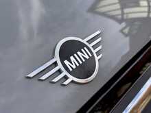 MINI Convertible Cooper Classic 