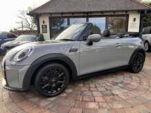 MINI Convertible Cooper Classic 