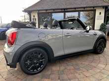 MINI Convertible Cooper Classic 