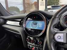 MINI Convertible Cooper Classic 