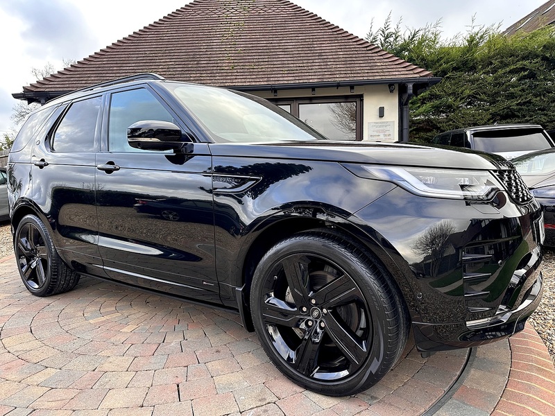 Land Rover Discovery, 3.0 D300 MHEV R-Dynamic SE SUV 5dr Diesel Auto 4WD Euro 6 (s/s) (300 ps)