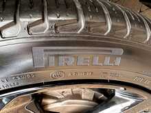 Land Rover Discovery D300 MHEV R-Dynamic SE 