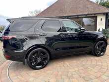 Land Rover Discovery D300 MHEV R-Dynamic SE 