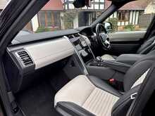 Land Rover Discovery D300 MHEV R-Dynamic SE 