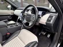 Land Rover Discovery D300 MHEV R-Dynamic SE 