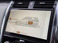 Land Rover Discovery D300 MHEV R-Dynamic SE 