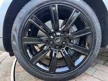 Land Rover Range Rover Sport P400e HSE Dynamic 