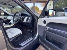 Land Rover Range Rover Sport P400e HSE Dynamic 