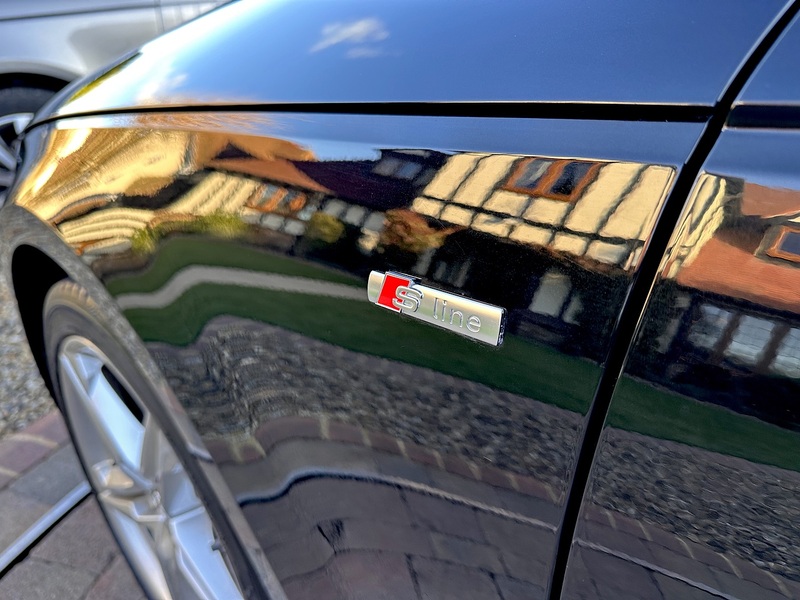 Audi A4 Avant TDI ultra S line - U304