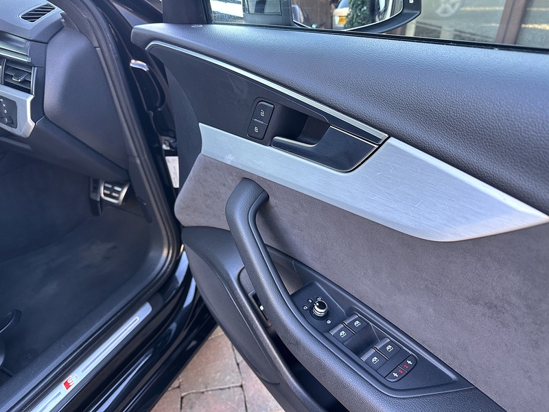 Audi A4 Avant TDI ultra S line - U304