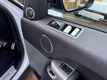 Land Rover Range Rover Sport SD V6 HSE Dynamic 