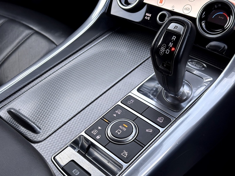 Land Rover Range Rover Sport SD V6 HSE Dynamic - U306