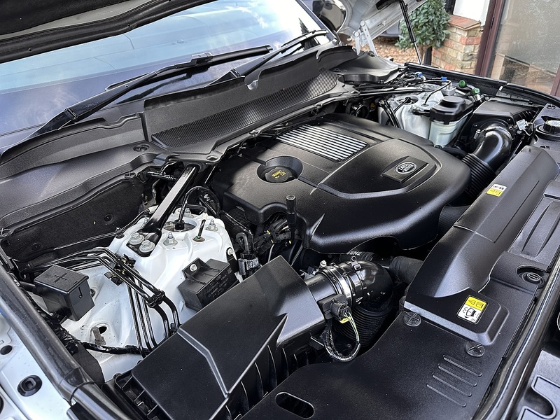 Land Rover Range Rover Sport SD V6 HSE Dynamic - U306