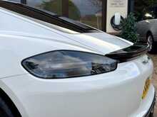 Porsche 718 Cayman T GTS 