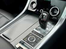 Land Rover Range Rover Sport SD V6 HSE Dynamic 