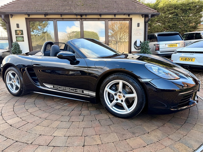 Porsche 718 Boxster, 2.0T Convertible 2dr Petrol Manual Euro 6 (s/s) (300 ps)
