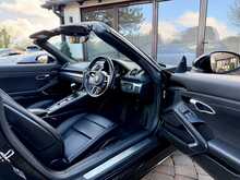 Porsche 718 Boxster T 