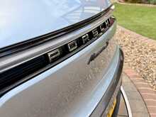 Porsche Macan T V6 S 