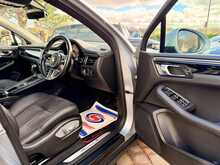 Porsche Macan T V6 S 