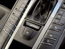 Porsche Macan T V6 S 