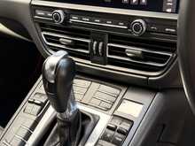 Porsche Macan T V6 S 
