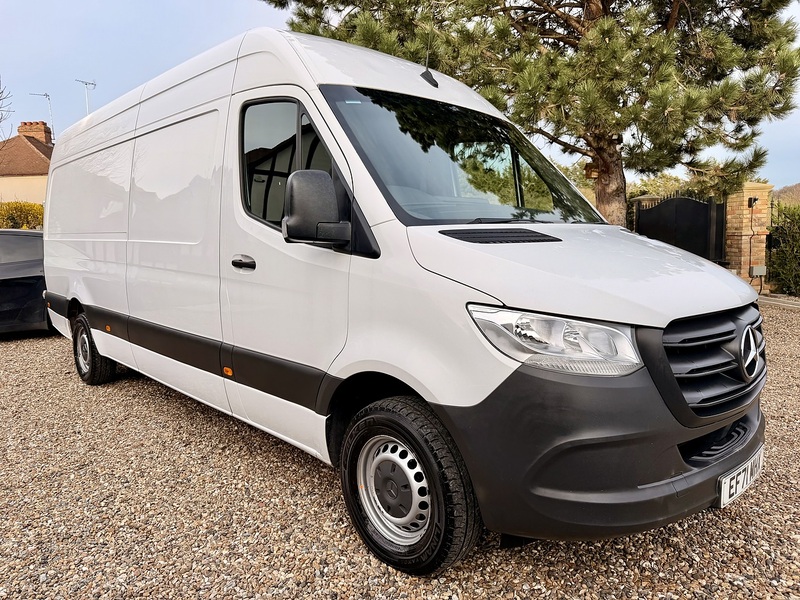 Mercedes-Benz Sprinter, 2.0 315 CDI Progressive Panel Van 5dr Diesel Manual RWD L3 H2 Euro 6 (s/s) (150 ps)