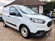 Ford Transit Courier TDCi Leader 