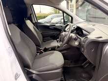 Ford Transit Courier TDCi Leader 