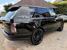 Land Rover Range Rover SD V8 Autobiography 