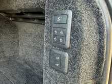 Land Rover Range Rover SD V8 Autobiography 