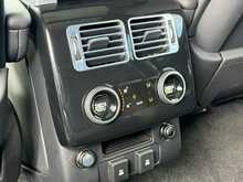 Land Rover Range Rover SD V8 Autobiography 