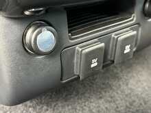 Land Rover Range Rover SD V8 Autobiography 