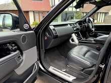Land Rover Range Rover SD V8 Autobiography 