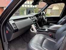 Land Rover Range Rover SD V8 Autobiography 