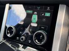 Land Rover Range Rover SD V8 Autobiography 