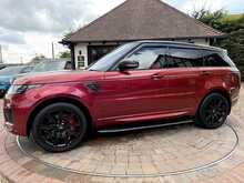 Land Rover Range Rover Sport P400 MHEV HST 