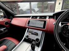Land Rover Range Rover Sport P400 MHEV HST 
