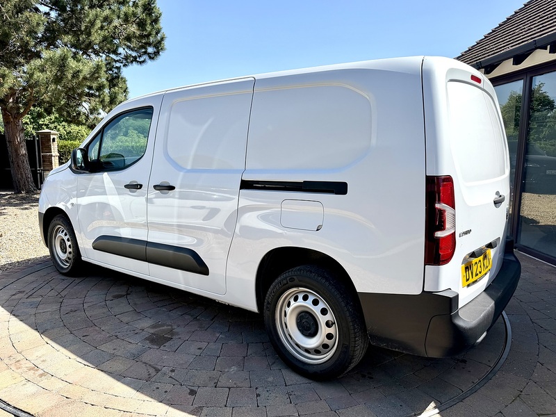 Vauxhall Combo Turbo D 2300 Prime - U338