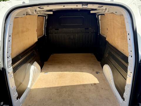 Vauxhall Combo Turbo D 2300 Prime - U338