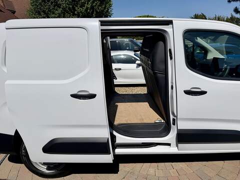 Vauxhall Combo Turbo D 2300 Prime - U338