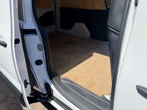 Vauxhall Combo Turbo D 2300 Prime - U338